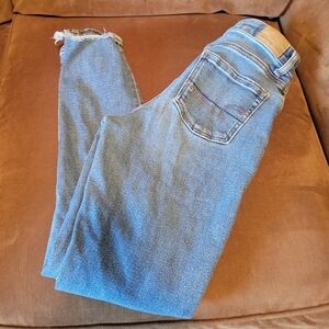 American Eagle Outfitters Mom Style Straight Leg Jeans, Size 00